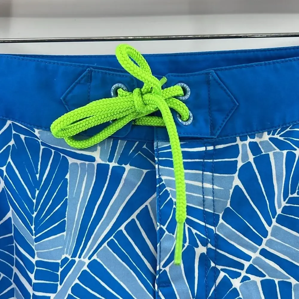Vineyard Vines Men's Board Shorts - Blue/White - 32